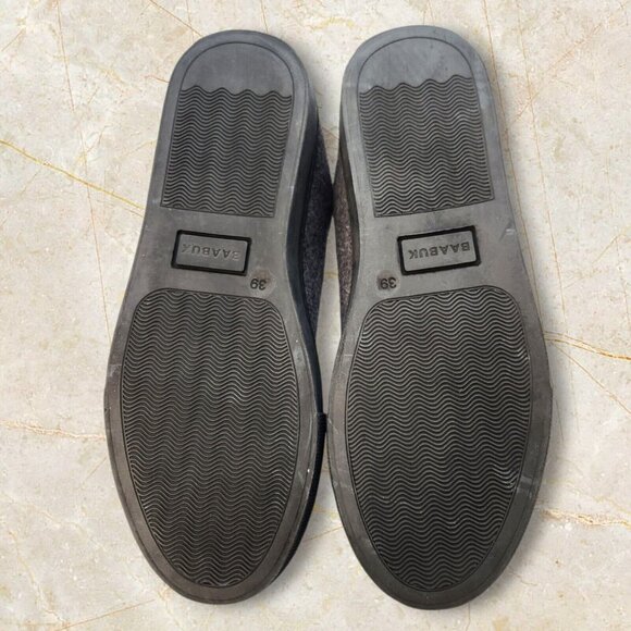 Baabuk Wool Sneakers Gray and Black Women's Size EU 39 US 8.5/9 EUC in Box - Picture 6 of 9